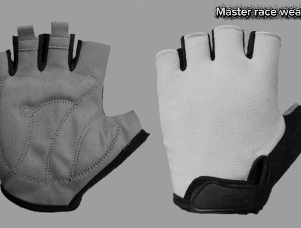 Cycling gloves